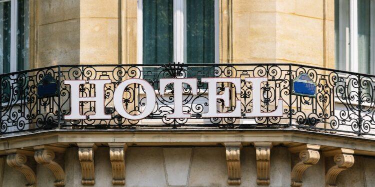 INSEGNE E DECORO DEL CONDOMINIO