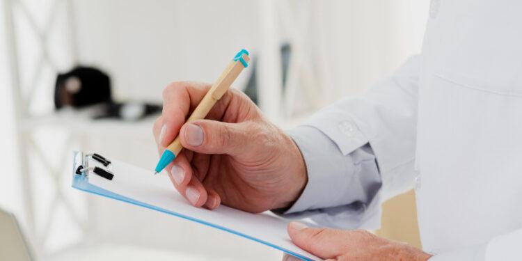 Legionella, un pericolo invisibile tra le mura: cosa devono sapere (e fare) gli amministratori di condominio