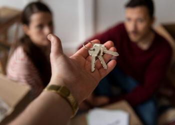 sfratto ad inquilino moroso perché non paga il condominio?
