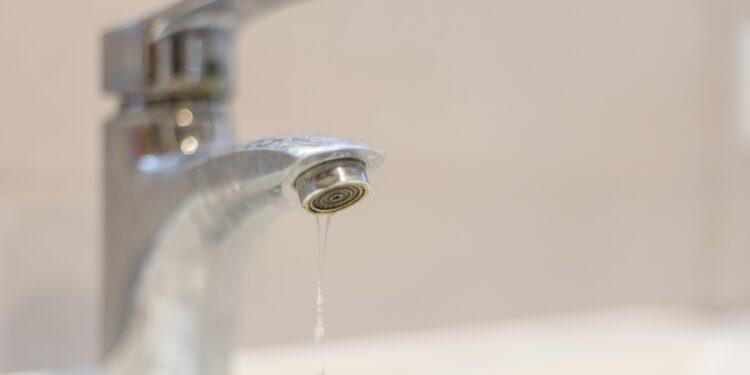 acqua fornitura